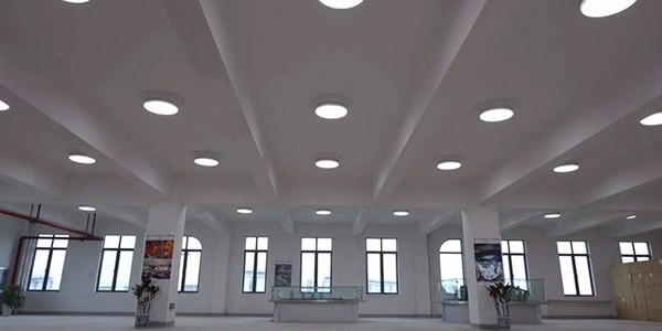 你知道嗎？自然光也可以用作室內(nèi)照明！
