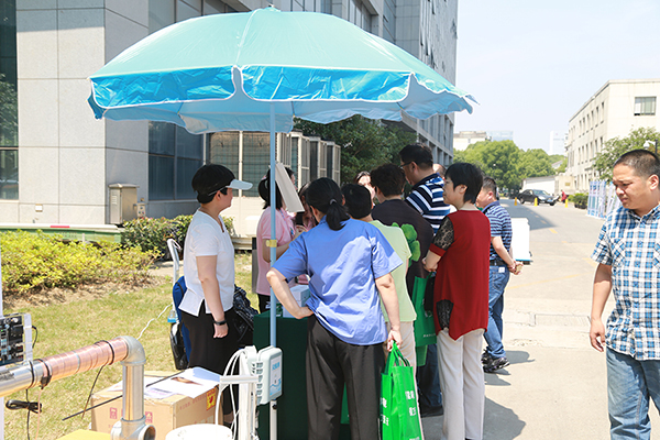 心日源索樂圖導光管等眾多節(jié)能產品再上蘇州電視臺和蘇州日報